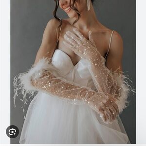 White Feathered Gloves with Sequin & Pearls